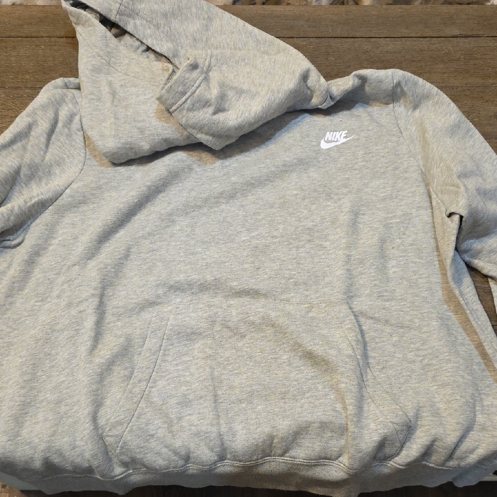 Nike Women's Light Gray Hoodie